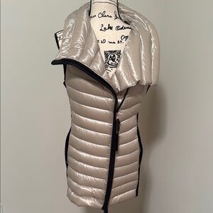 Calvin Klein Cream Quilted Vest with Luxe Finish